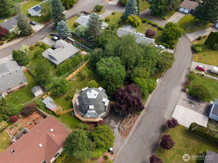 Property Photo:  5121  Viewridge Drive SE  WA 98501 