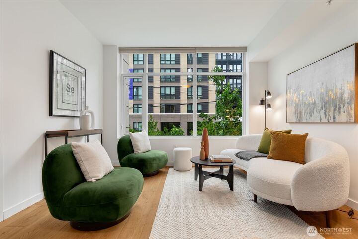 Property Photo:  1321  Seneca Street 202  WA 98101 