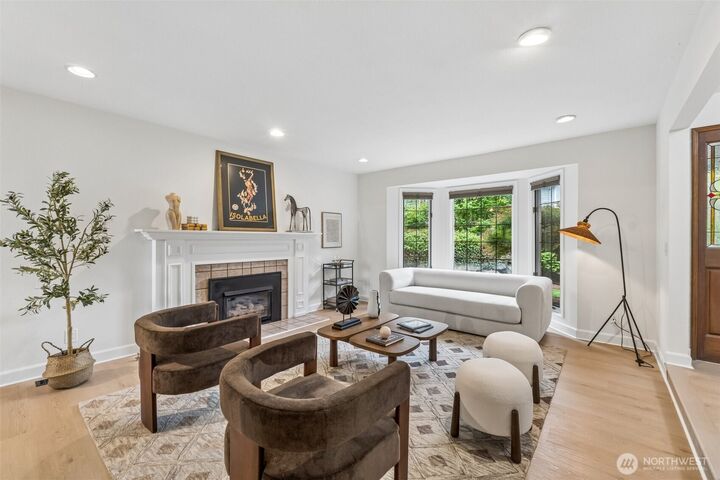 Property Photo: 4518 164th Court NE WA 98052