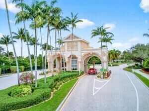 Property Photo: 6504 Pisano Drive 6504 FL 33467