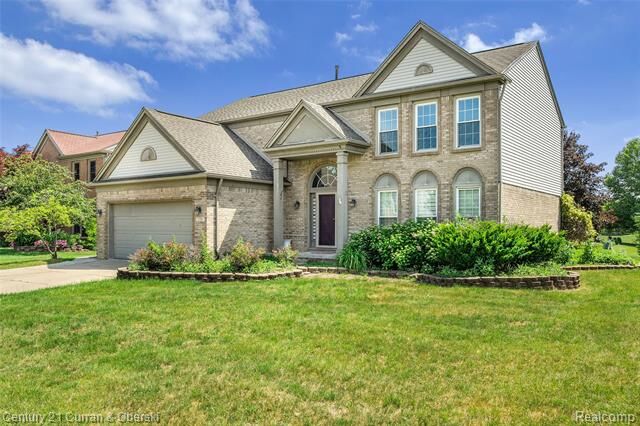 Property Photo:  1751 Lanhan Court  MI 48188 