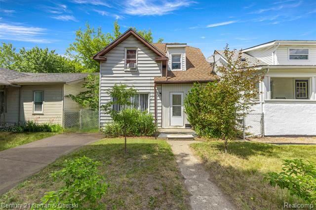 Property Photo:  25520 New York Street  MI 48125 