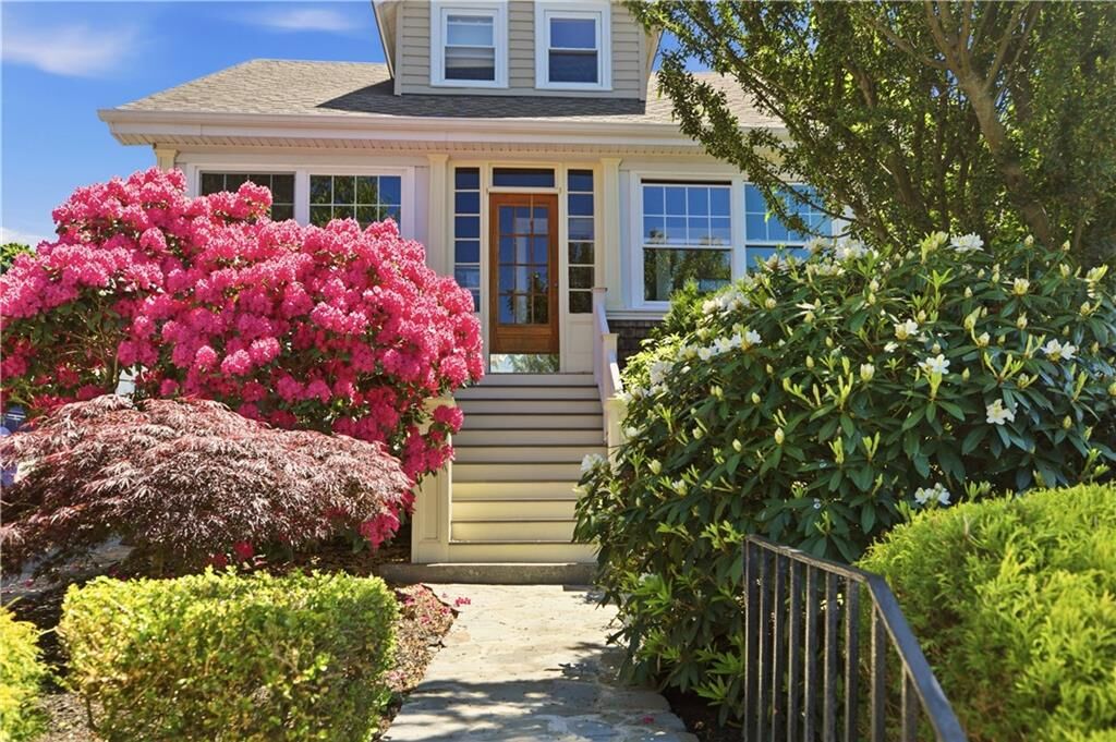 Property Photo:  1536 Main Road  RI 02878 