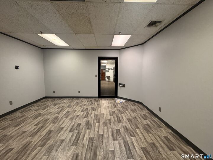 Property Photo:  423 Main Street 3rd Floor Suite 2  CT 06457 
