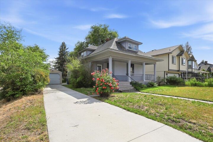 Property Photo:  801 W Kiernan Ave  WA 99205 