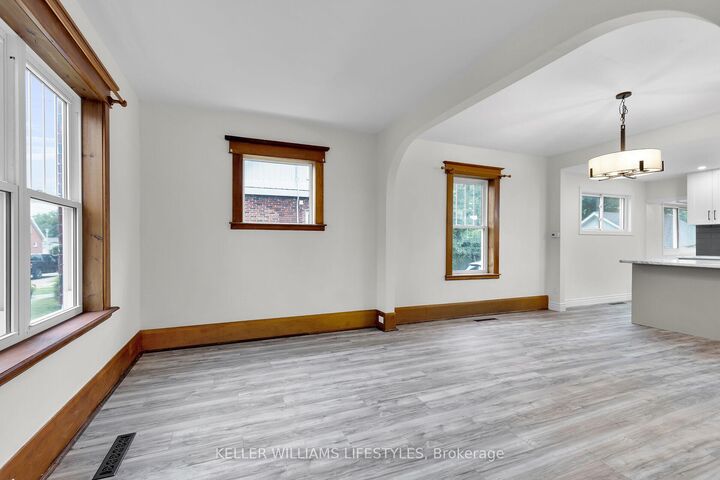 Property Photo: 95 John Street E ON N0M 1S0