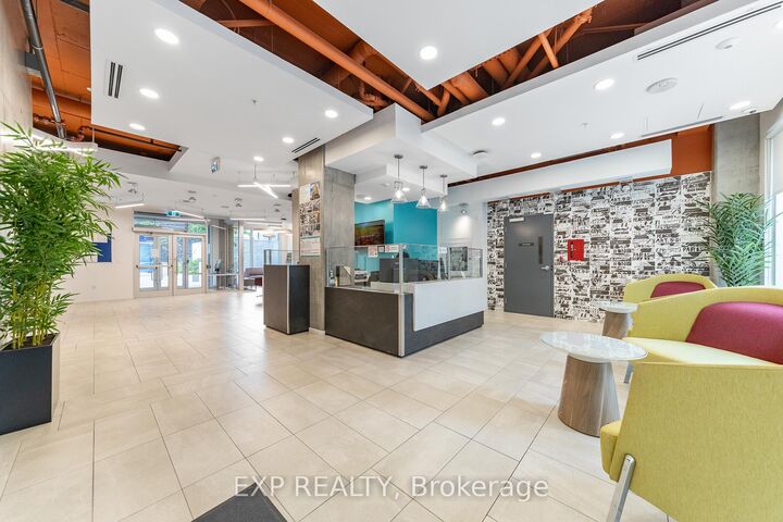 Property Photo: 105 Champagne Avenue N 2709 ON K1S 5E5