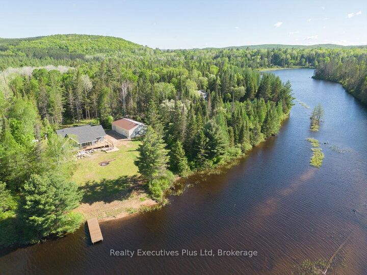 Property Photo: 387 Brennan's Road ON P0A 1X0