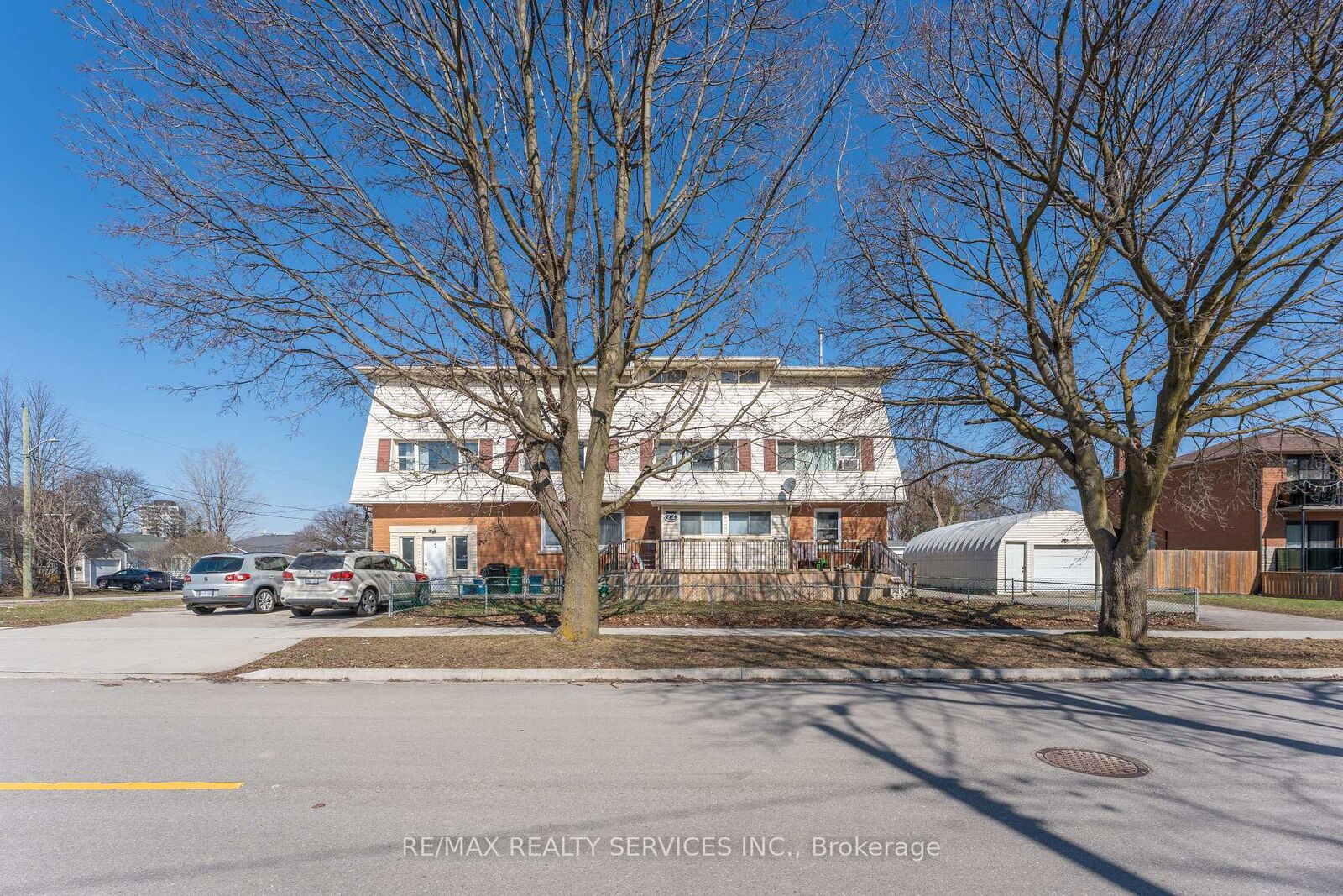 Property Photo:  72 Florence Avenue  ON N2A 2K8 