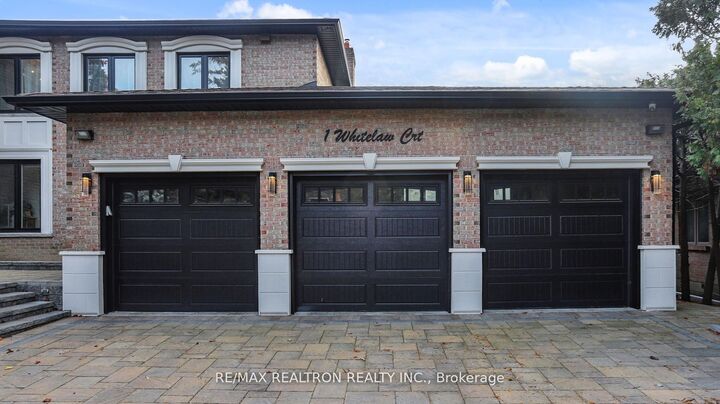 Property Photo: 1 Whitelaw Court ON L3T 5E6