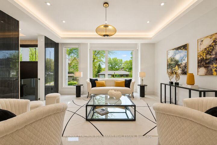 Property Photo: 164 Norton Avenue ON M2N 4A9