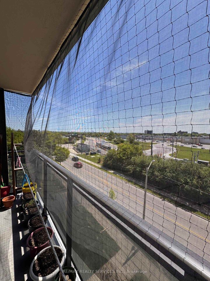 Property Photo: 60 Stevenson Road 501 ON M9V 2B4