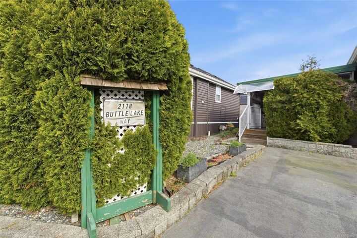 Property Photo: 2118 Buttle Lake Way BC V9R 0M3