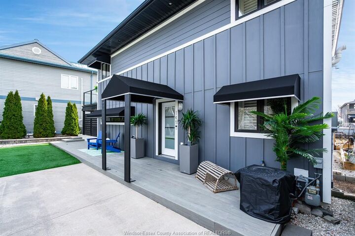 Photo de la propriété:  145 West River Street  ON N8L 0J6 