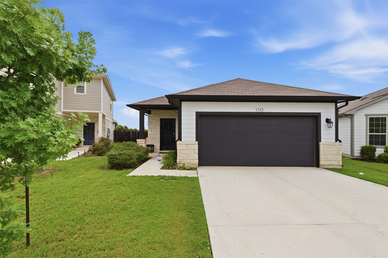 Property Photo:  130 Wild Wind Cove  TX 76537 