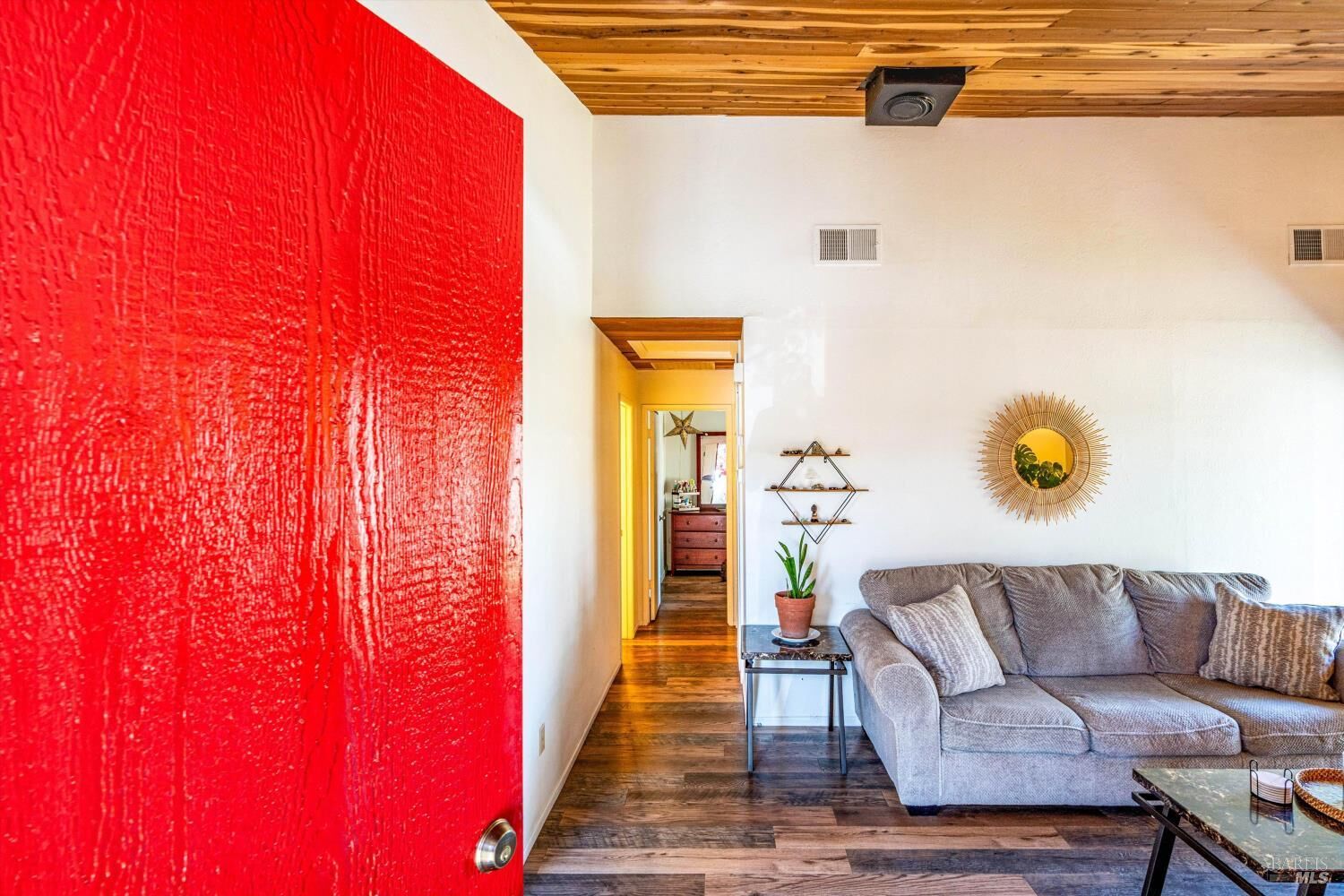 Property Photo:  6 Redwood Court 6  CA 95409 