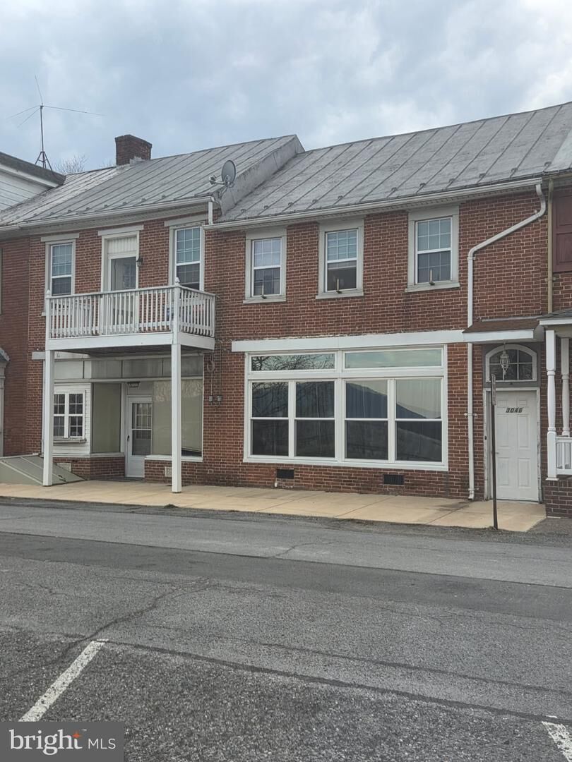 Property Photo: 304 N Front Street First Floor PA 17045