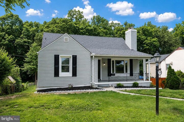 Property Photo:  7508 Kenlea Avenue  MD 21236 