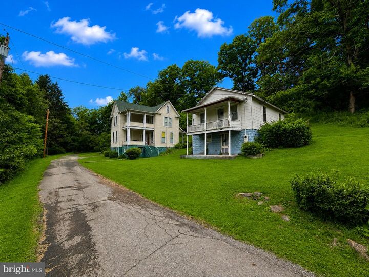 Property Photo: 4 Sunnyside Drive MD 21539