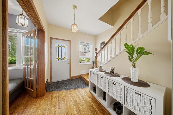Property Photo:  253 Bertrand Street  MB R2H 0N8 