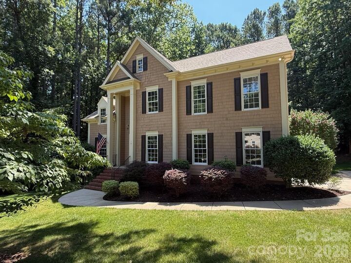 Property Photo:  121 Morrows Ridge Lane  NC 28117 
