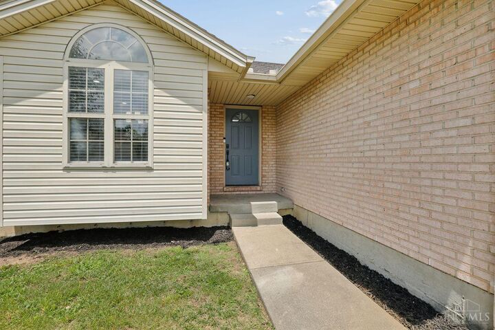 Property Photo:  3072 Macintosh Lane  OH 45044 