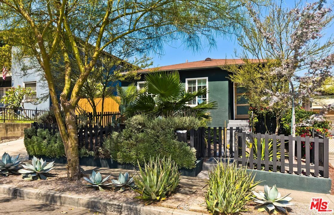 Property Photo: 2351 Altman St CA 90031
