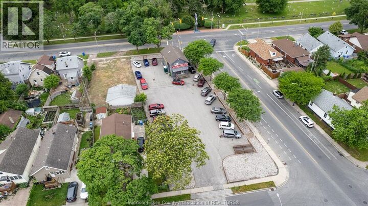 Property Photo:  1360-76 Howard Avenue  ON N8X 3T6 