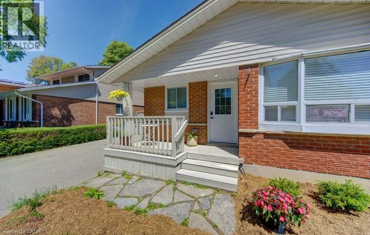 Property Photo: 136 Dunsmere Drive ON N2E 1V7