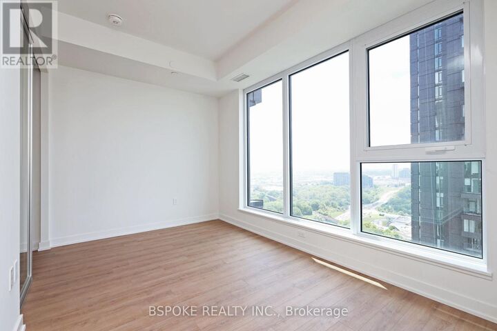 Property Photo: 5 Quarrington Lane 2902 ON M3C 0S5
