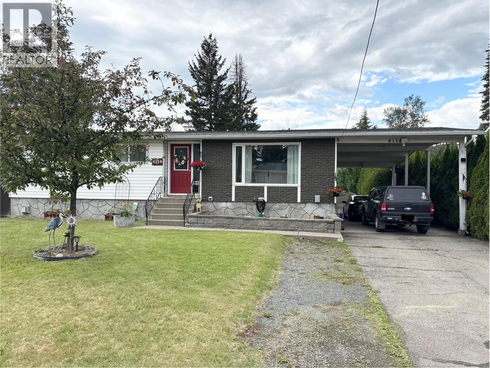 Property Photo:  4114 Churchill Road  BC V2K 1C3 