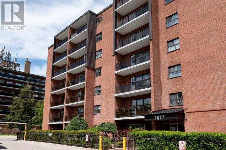 Property Photo:  1017 Seneca Avenue 408  ON L5G 3X5 