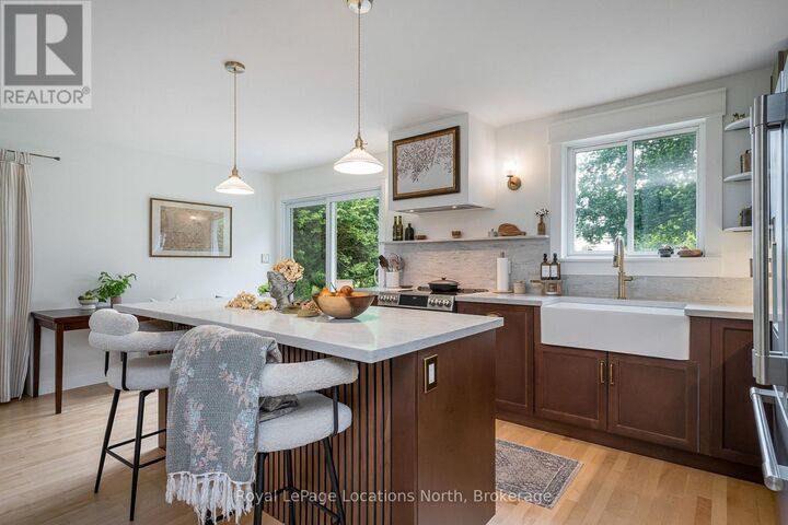 Property Photo:  46 Townley Street  ON L0M 1P0 