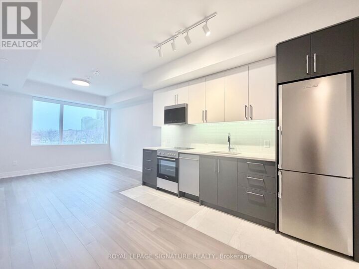 Property Photo:  664 Spadina Avenue 406  ON M5S 0G4 