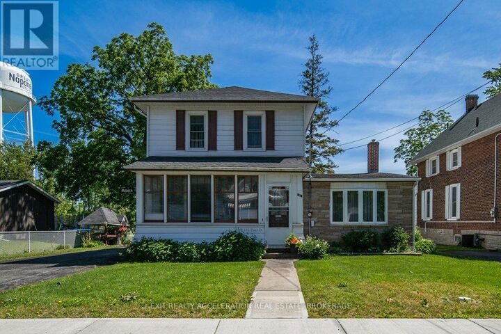 Property Photo:  235 East Street  ON K7R 1S9 