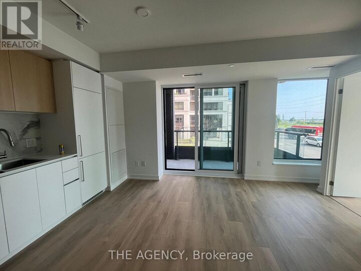 Property Photo:  1100 Sheppard Avenue West 215  ON M3J 0H1 