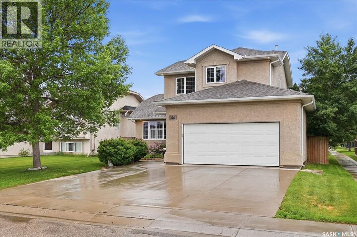 Property Photo:  126 Beechmont Crescent  SK S7C 1C7 