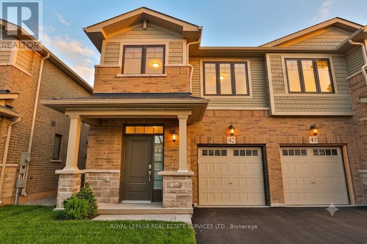 Property Photo:  288 Glover Road 42  ON L8E 5H6 
