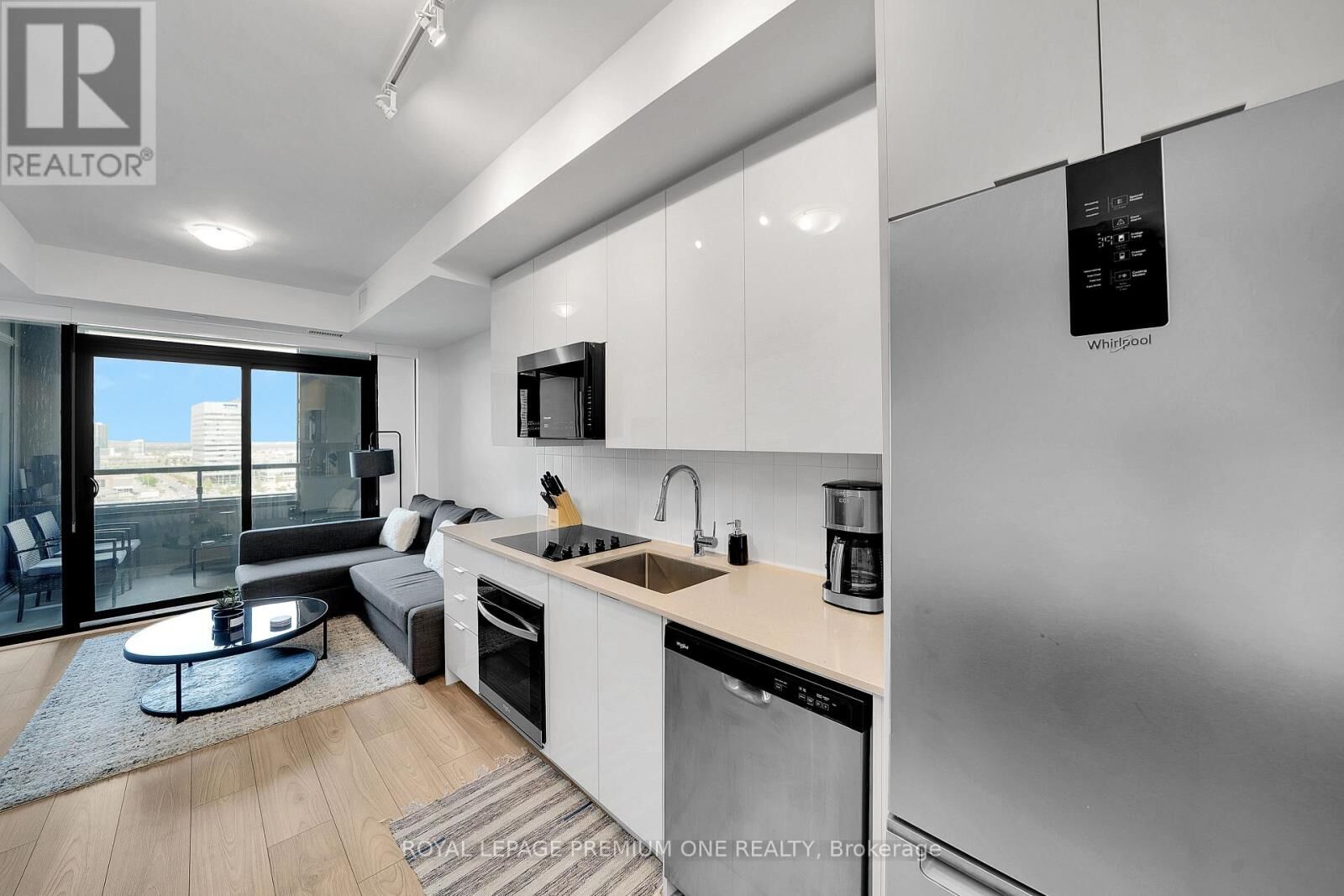 Property Photo: 2920 Highway 7 Road 1113 ON L4K 0P4