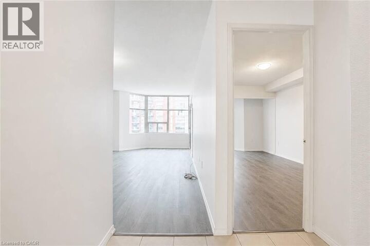 Property Photo:  1270 Maple Crossing 606  ON L7S 2J3 