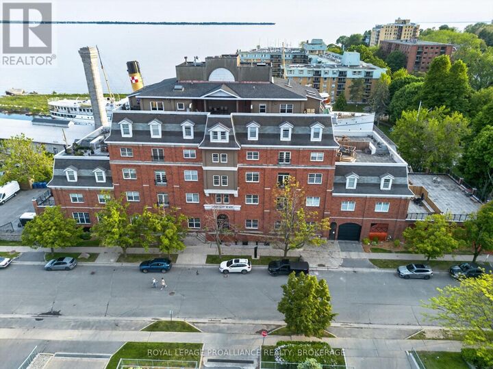 Property Photo: 20 Gore Street 402 ON K7L 2L1