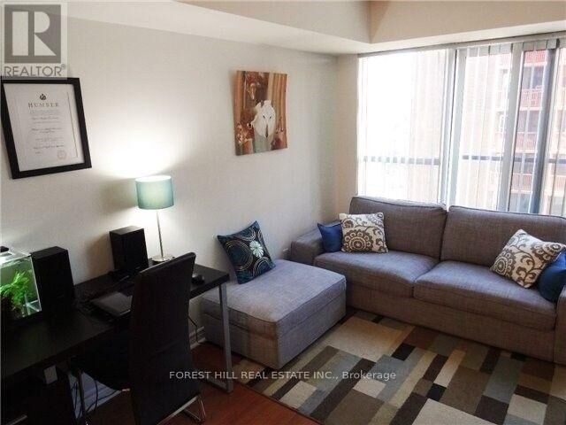 Property Photo: 35 Saranac Boulevard 720 ON M6A 2G5
