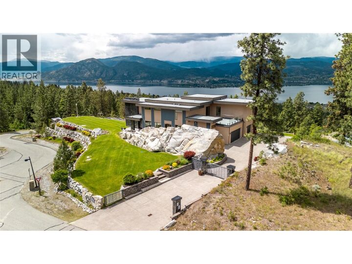 Property Photo: 121 Flagstone Rise BC V0H 1N1