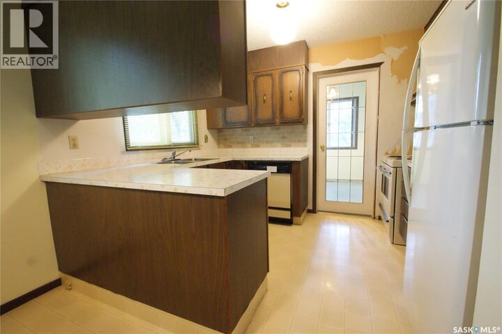 Property Photo: 99 Assiniboine Drive SK S7K 4E7