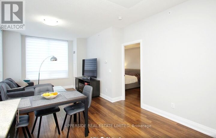 Property Photo:  85 North Park Road 512  ON L4J 9G1 
