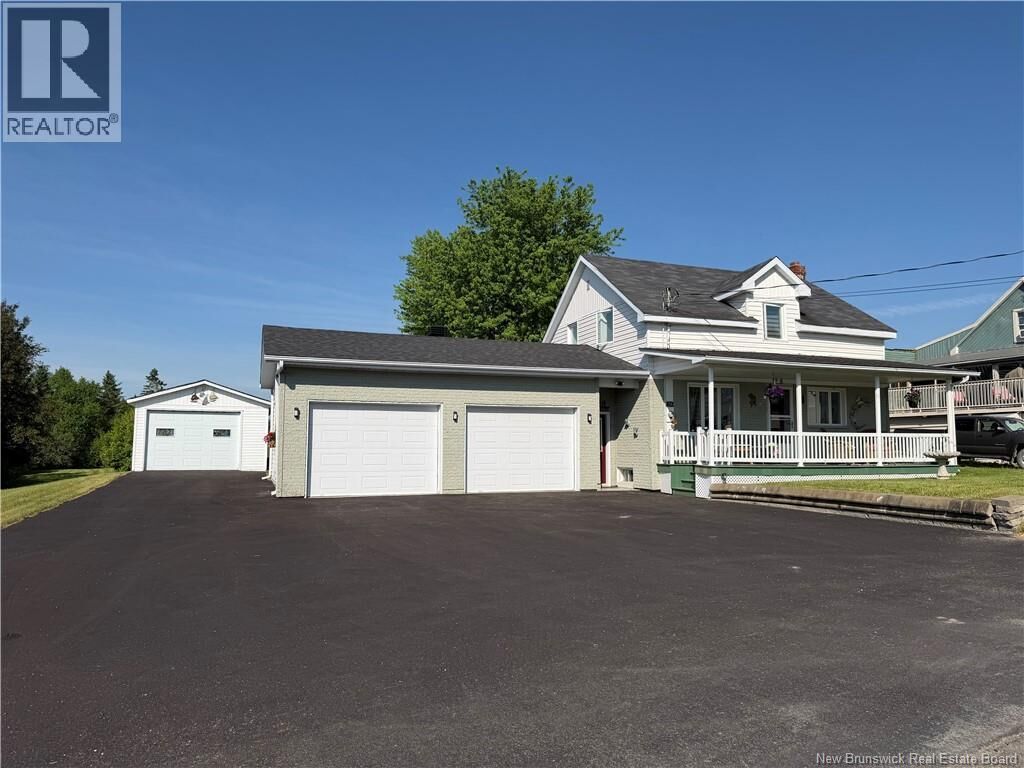 Property Photo:  28 Frontiere  NB E7A 1C7 