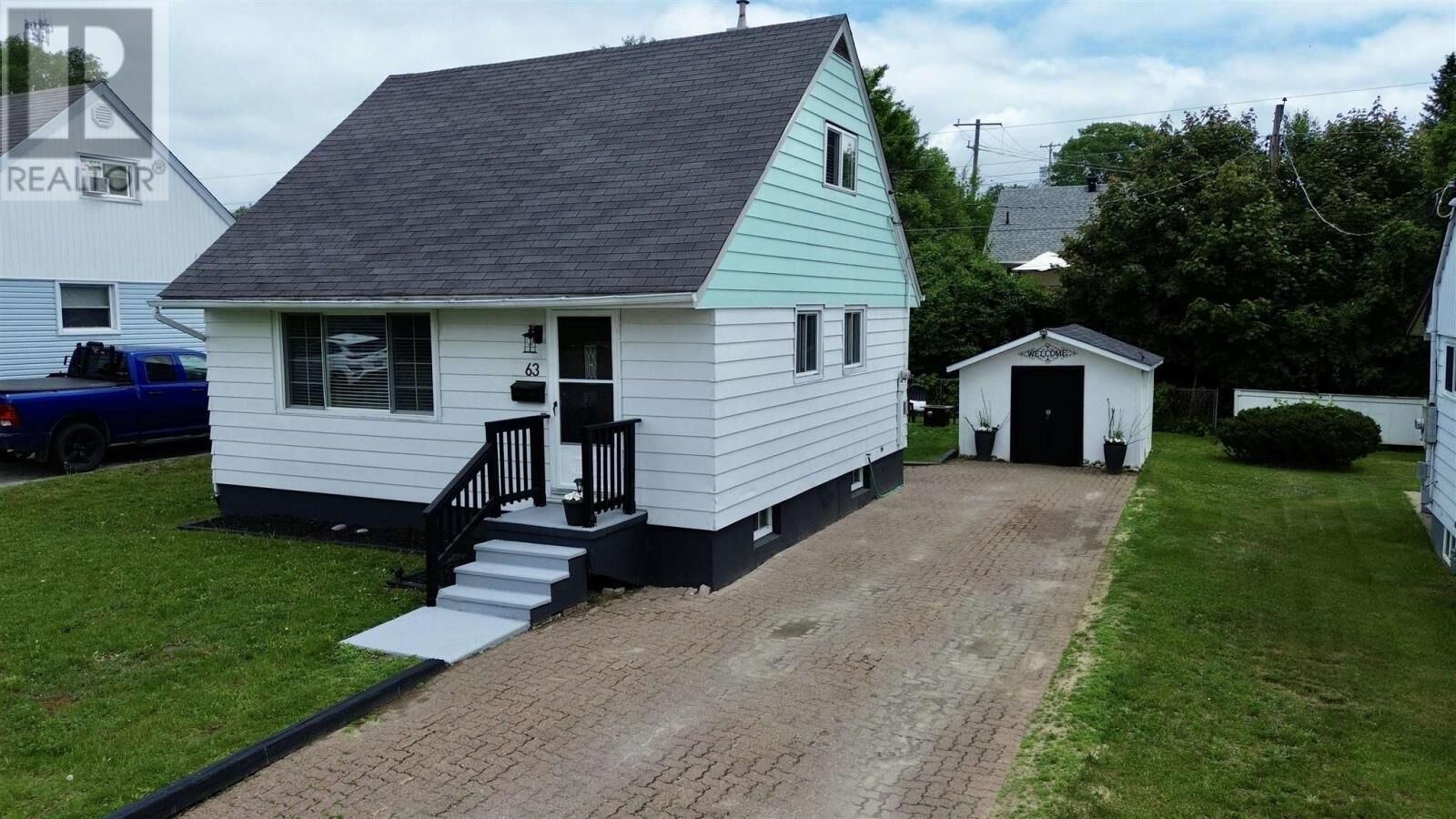 Property Photo: 63 Roman Ave ON P5A 1R8