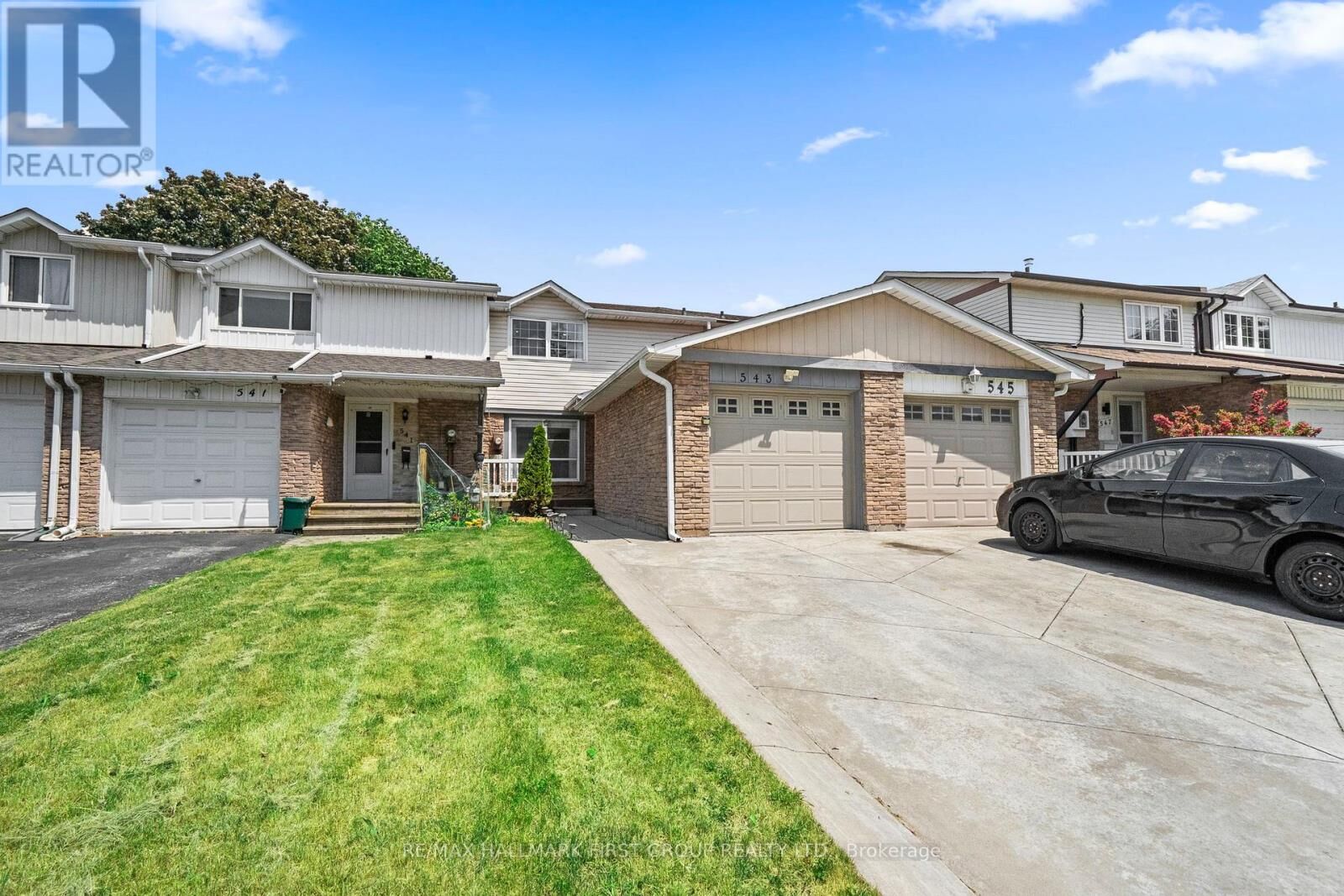 Property Photo:  543 Dorchester Drive  ON L1J 6L3 