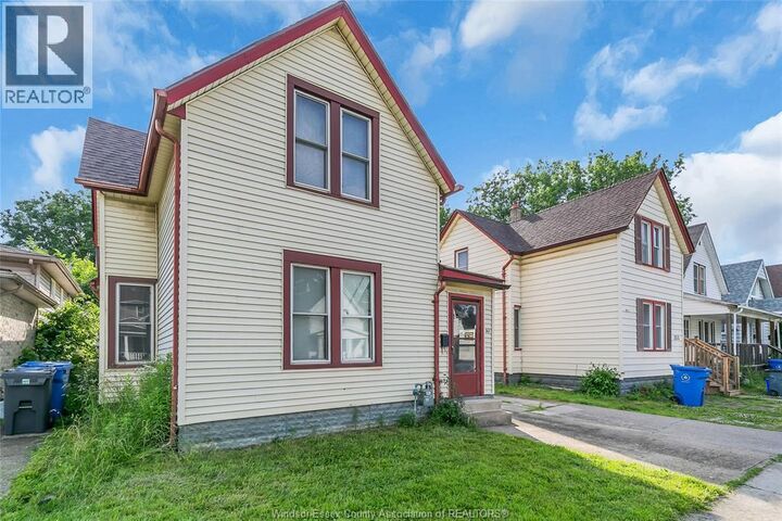 Property Photo: 361 Bridge Avenue ON N9B 1C7