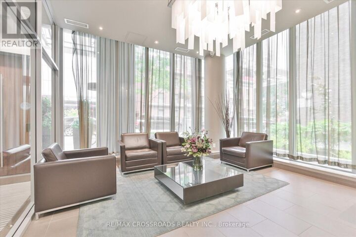 Property Photo:  126 Simcoe Street 2109  ON M5H 4E6 